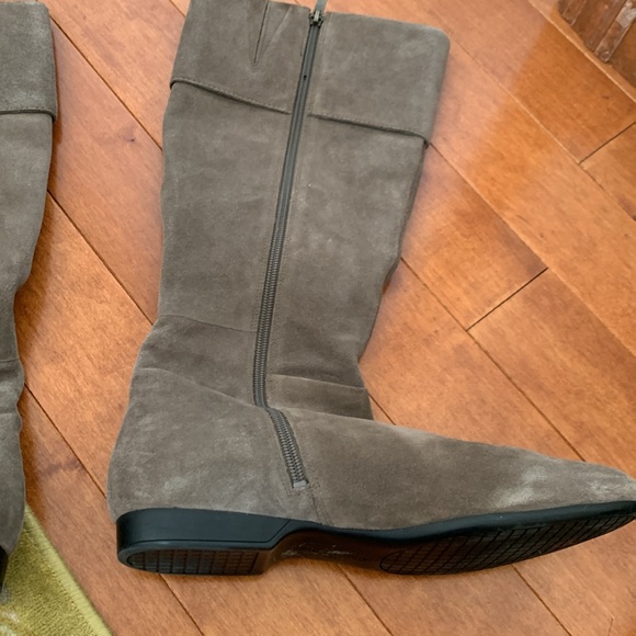 Enzo Angiolini suede boots with zipper - Picture 6 of 7